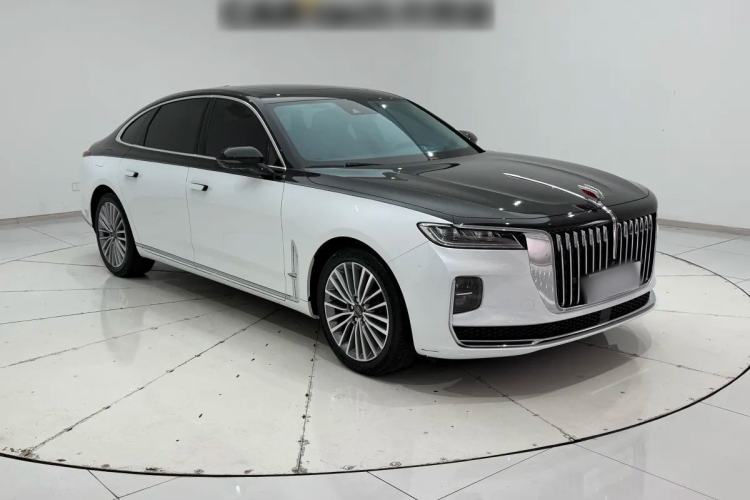 Used Hongqi H9 2020 2.0T Smart Connect Flagship Edition Front Right 45 Deg