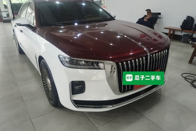 Used Hongqi H9 2020 Revised Version 2.0T Smart Connect Flagship Edition Front Right 45 Deg