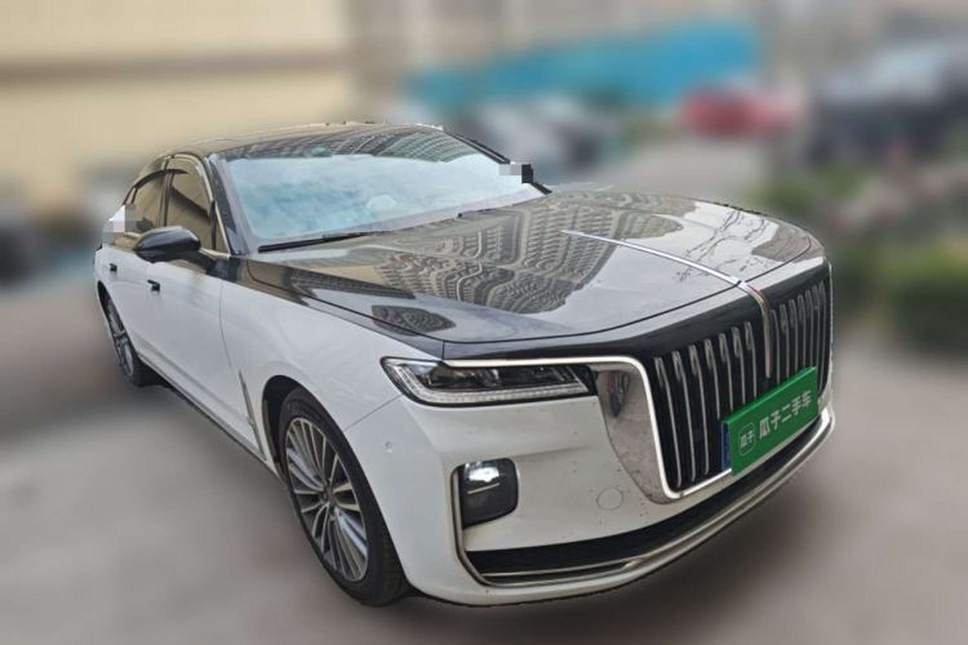 Used Hongqi H9 2020 2.0T Smart Connect Flagship Edition Front Right 45 Deg