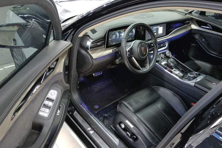 Used Hongqi H9 2020 3.0T Smart Connect Flagship Four-Seat Version Interior 3