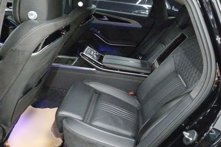 Used Hongqi H9 2020 3.0T Smart Connect Flagship Four-Seat Version Interior 4