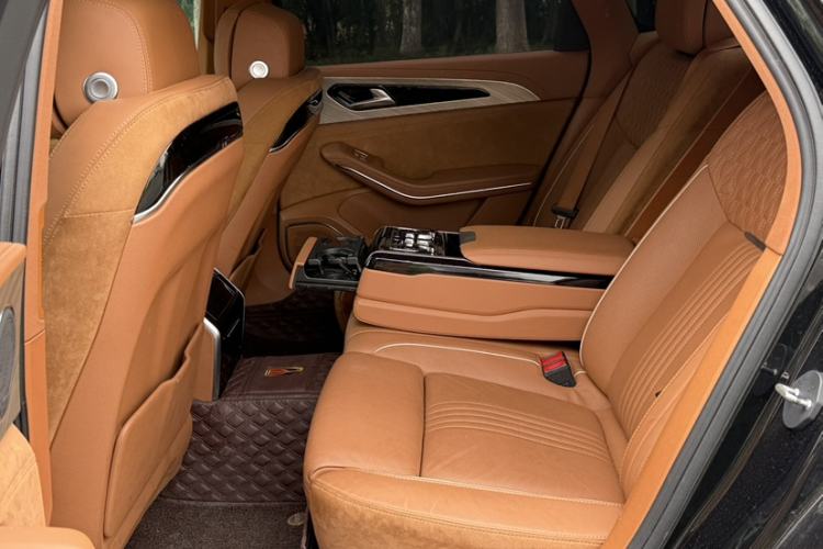 Used Hongqi H9 2020 2.0T Smart Connect Flagship Edition Interior 6