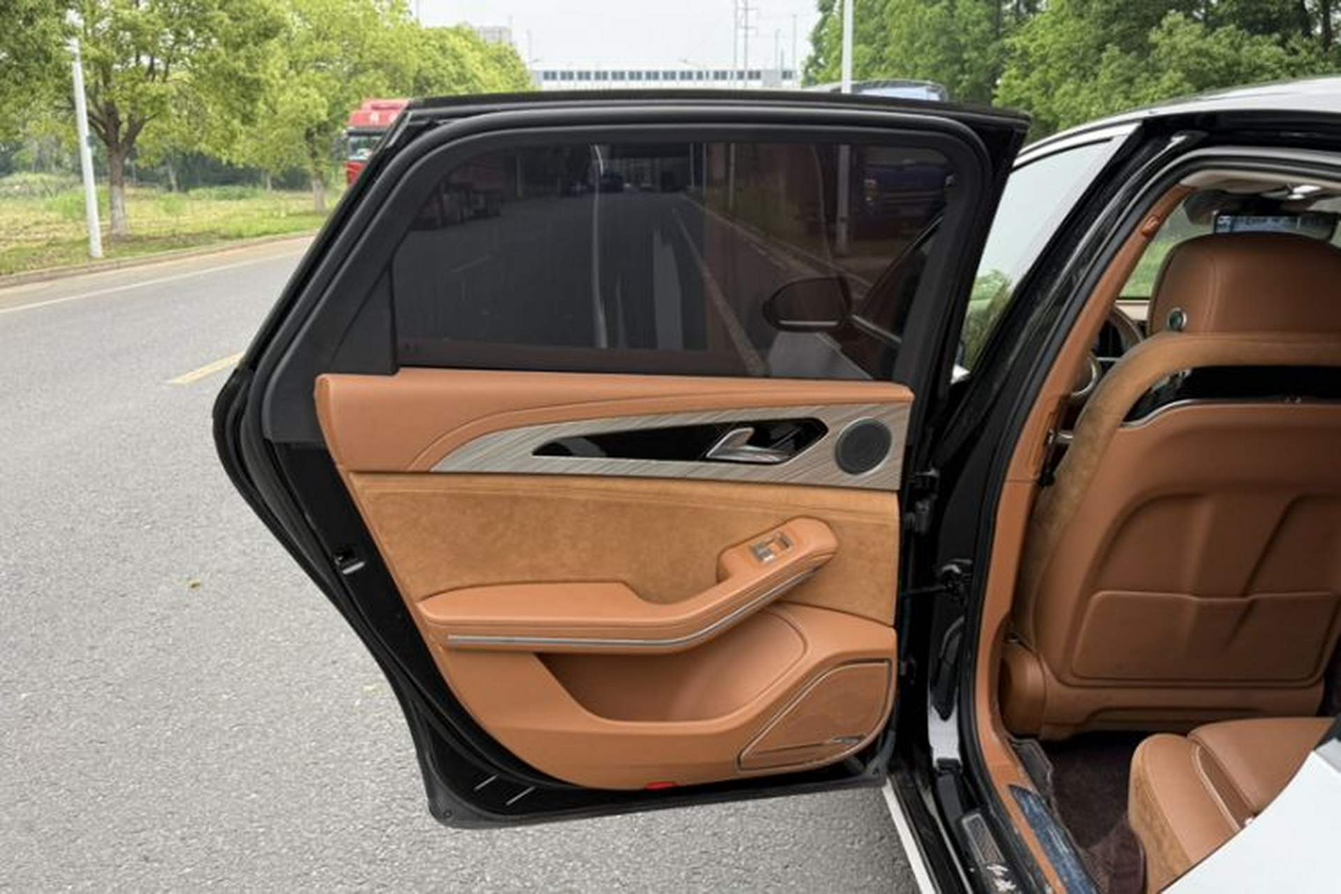 Used Hongqi H9 2020 2.0T Smart Connect Flagship Edition Interior 7