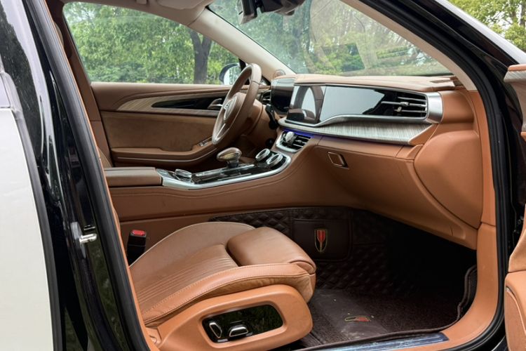 Used Hongqi H9 2020 2.0T Smart Connect Flagship Edition Right Front Seat