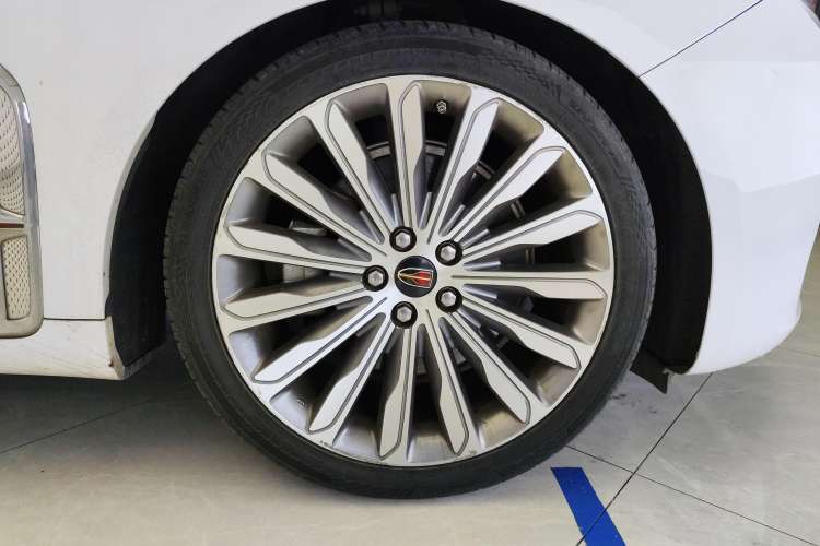 Used Hongqi H9 2020 3.0T Smart Connect Flagship Four-Seat Version Right Rear Wheel Hub