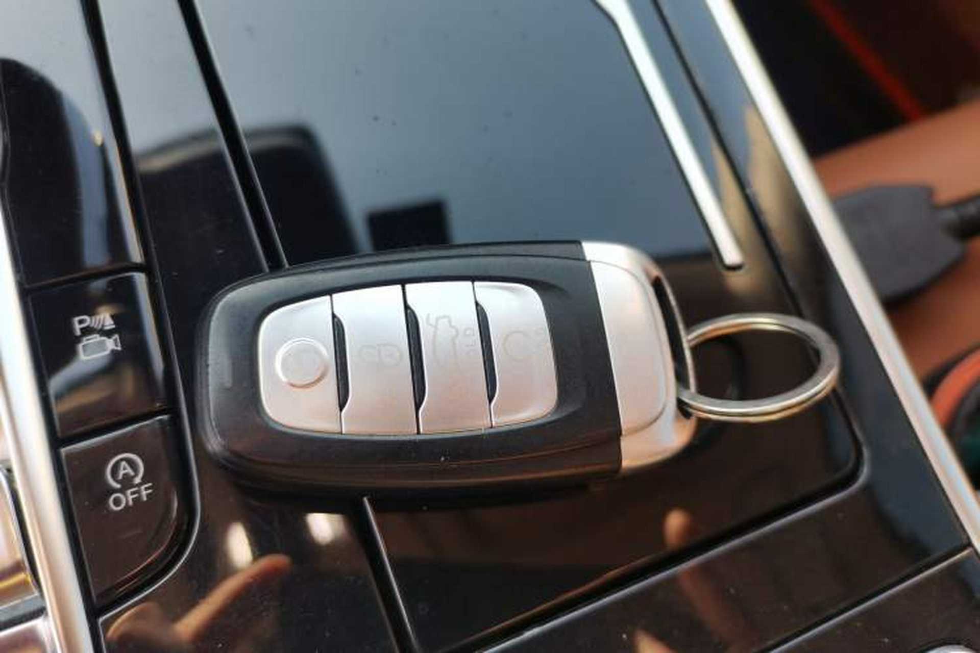 Used Hongqi H9 2020 2.0T Smart Connect Flagship Edition Vehicle Key