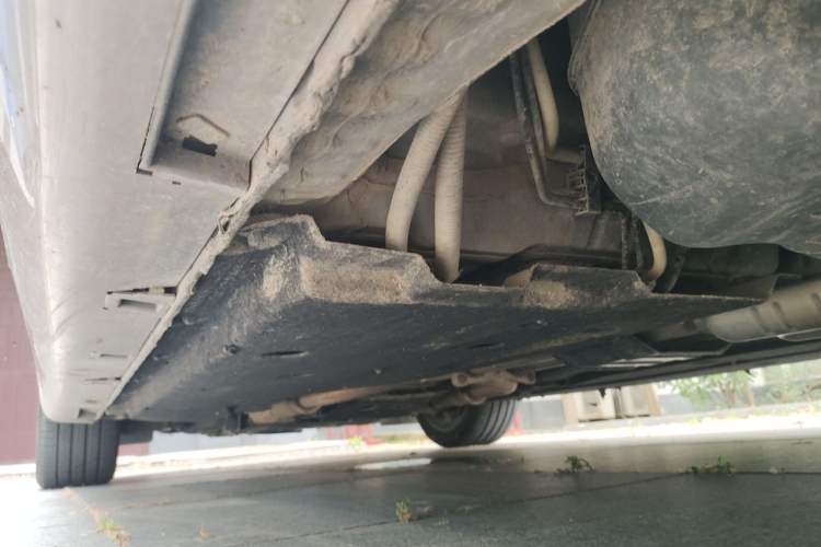 Used Hongqi H9 2020 3.0T Smart Connect Flagship Edition Chassis Rear Left
