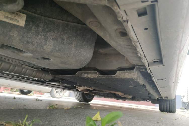 Used Hongqi H9 2020 3.0T Smart Connect Flagship Edition Chassis Rear Right