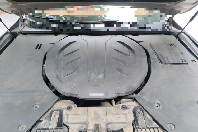 Used Hongqi H9 2020 3.0T Smart Connect Flagship Edition Engine Bay