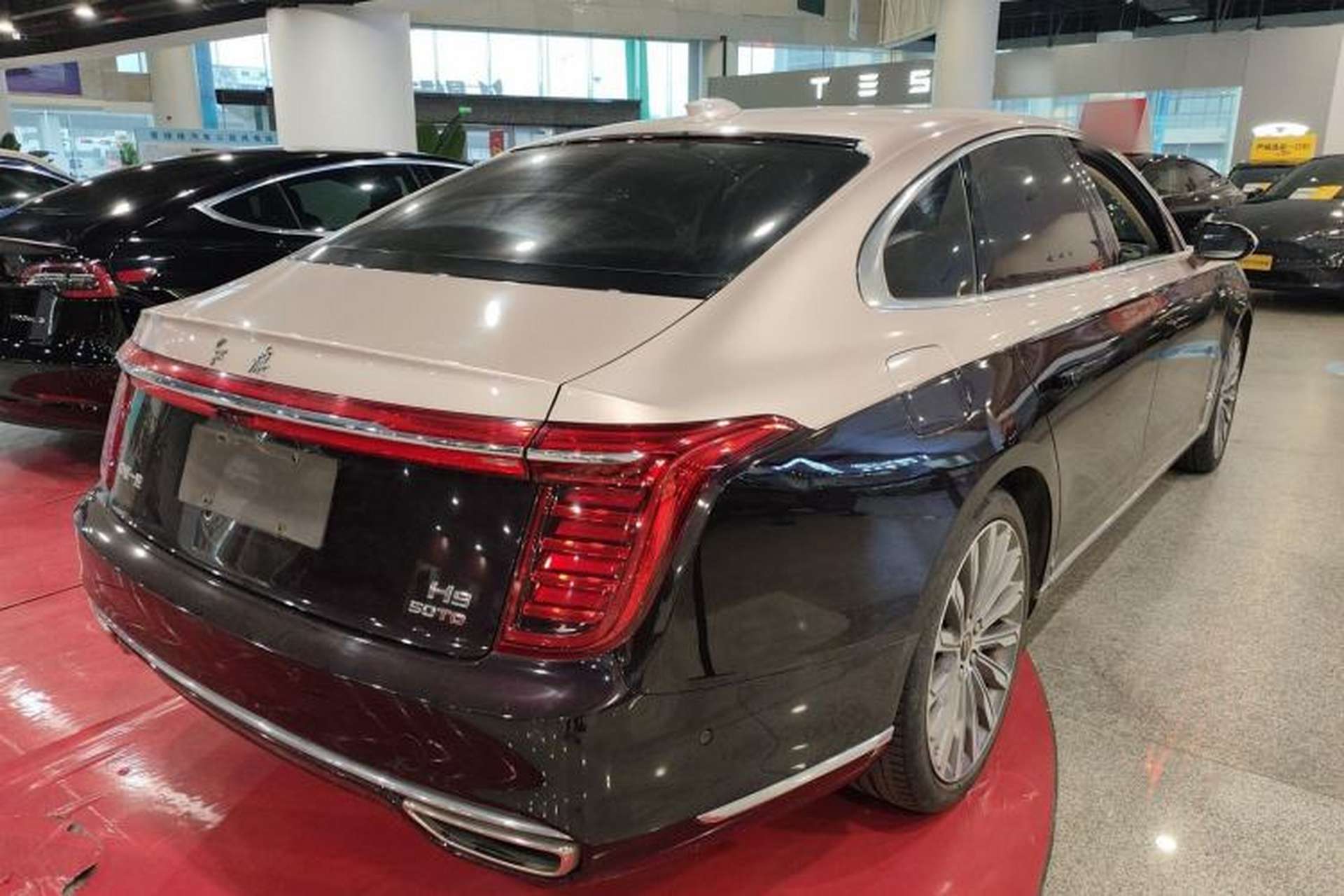 Used Hongqi H9 2020 3.0T Smart Connect Flagship Four-Seat Version Rear Right 45 Deg