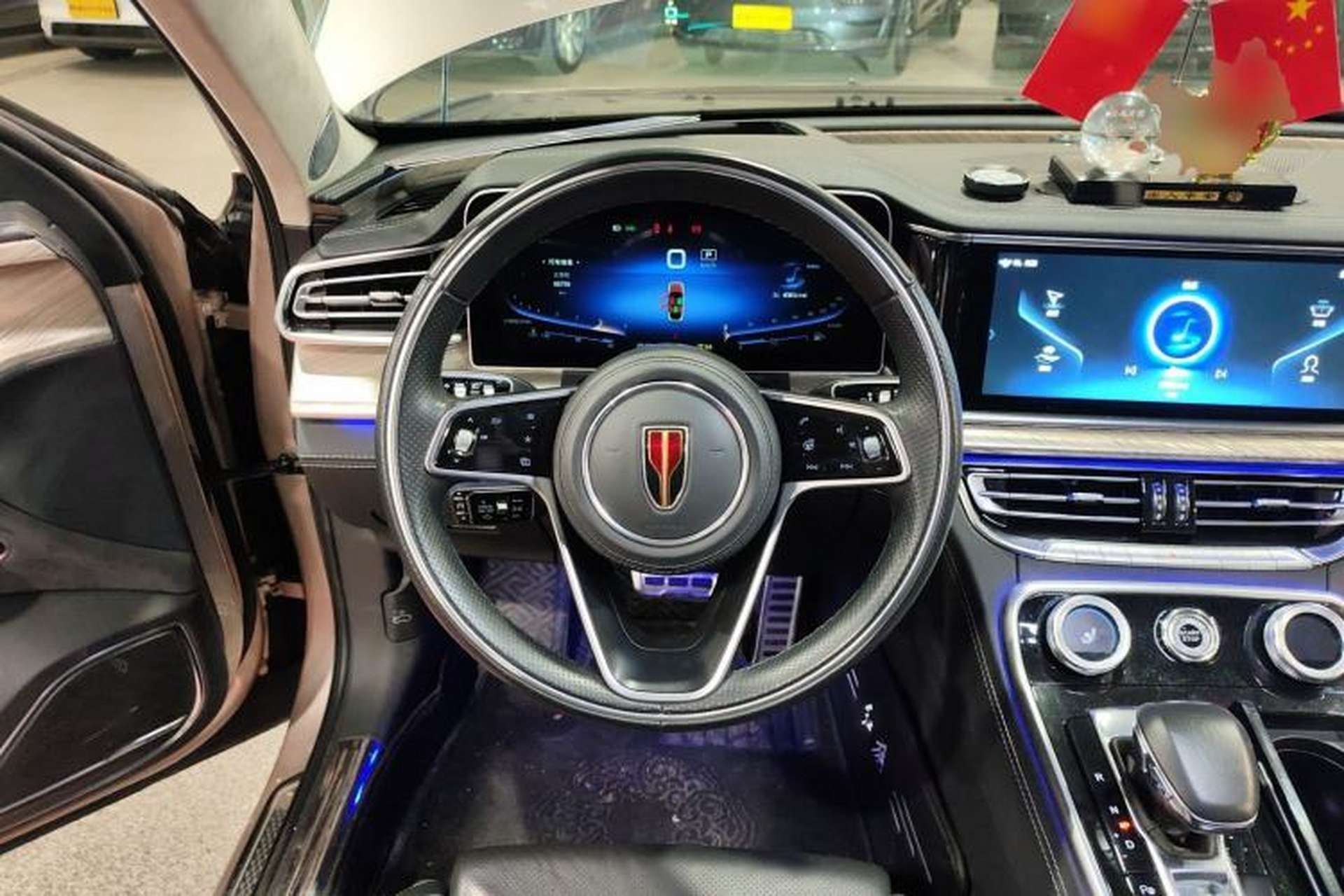 Used Hongqi H9 2020 3.0T Smart Connect Flagship Four-Seat Version Steering Wheel