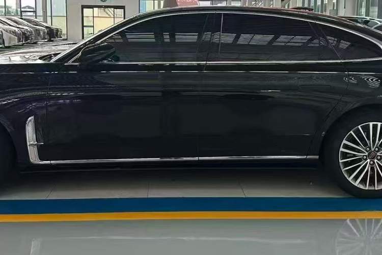 Used Hongqi H9 2021 2.5T Executive Version Exterior 2