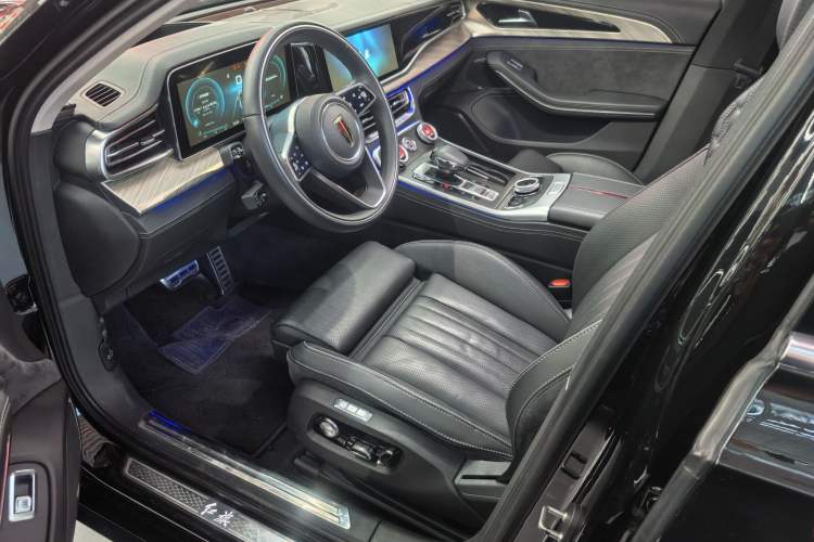 Used Hongqi H9 2021 2.5T Executive Version Interior 1