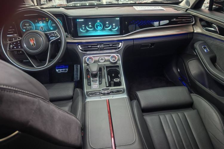 Used Hongqi H9 2021 2.5T Executive Version Interior 3