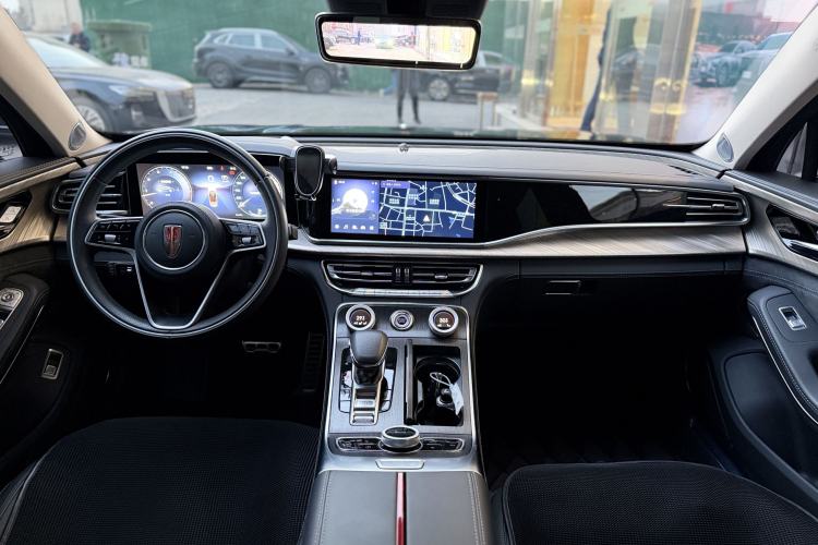 Used Hongqi H9 2021 2.5T Executive Version Interior 4