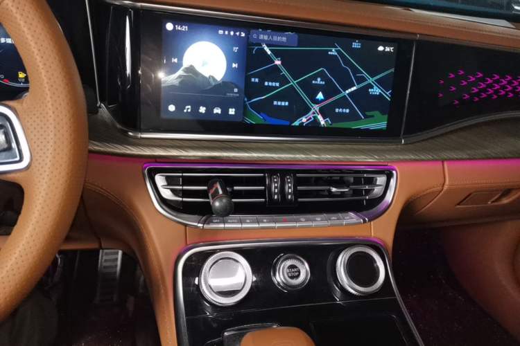 Used Hongqi H9 2022 2.0T Smart Connect Flagship Edition Audio And AC Panel
