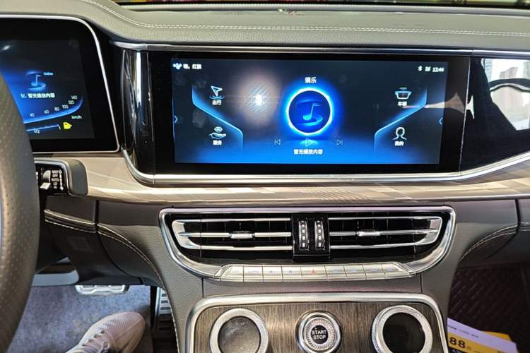Used Hongqi H9 2022 2.0T Smart Connect Flagship Edition Audio And AC Panel