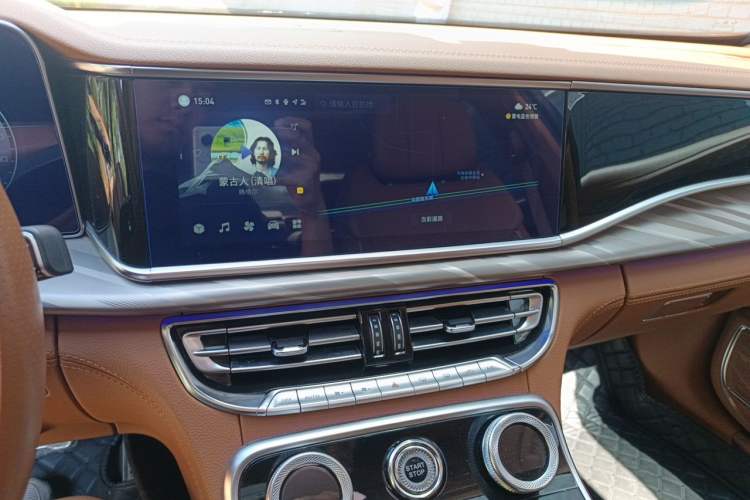 Used Hongqi H9 2022 2.0T Smart Connect Flagship Edition Audio And AC Panel