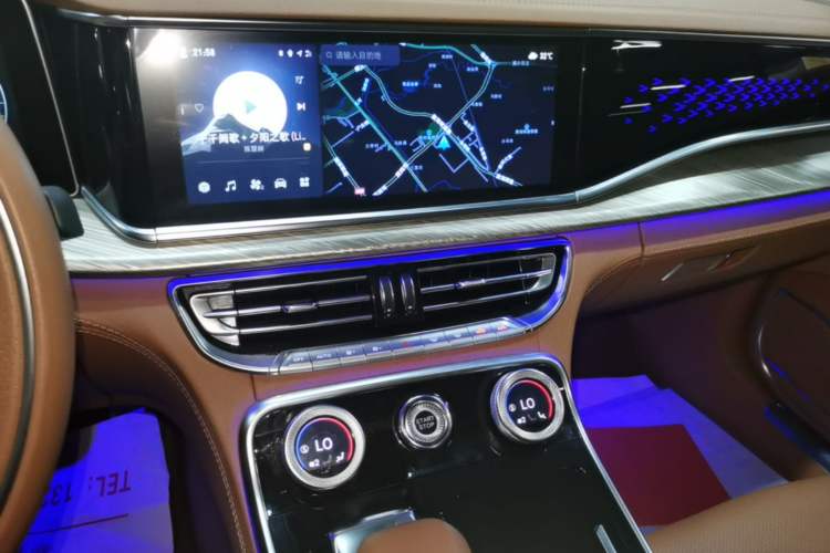 Used Hongqi H9 2022 2.0T Smart Connect Flagship Edition Audio And AC Panel