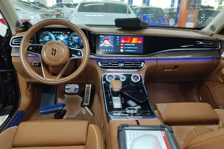Used Hongqi H9 2022 2.0T Smart Connect Flagship Edition Center Console