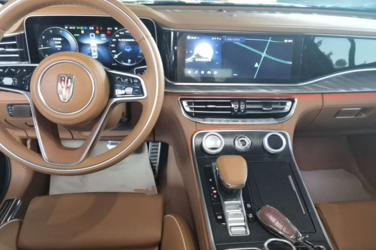 Used Hongqi H9 2022 2.0T Smart Connect Flagship Edition Center Console