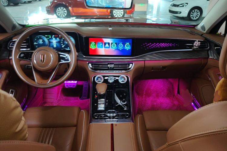 Used Hongqi H9 2022 2.0T Smart Connect Flagship Edition Center Console