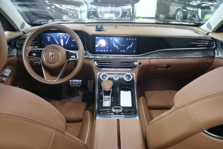 Used Hongqi H9 2022 2.0T Smart Connect Flagship Edition Center Console