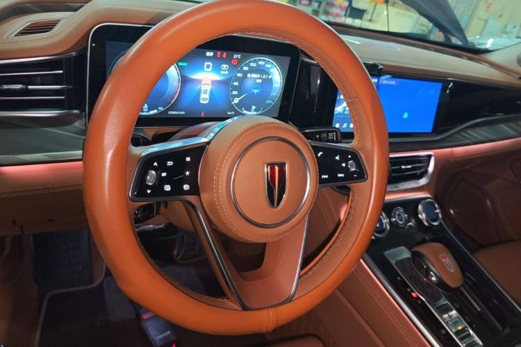 Used Hongqi H9 2022 2.0T Smart Connect Flagship Edition Center Console