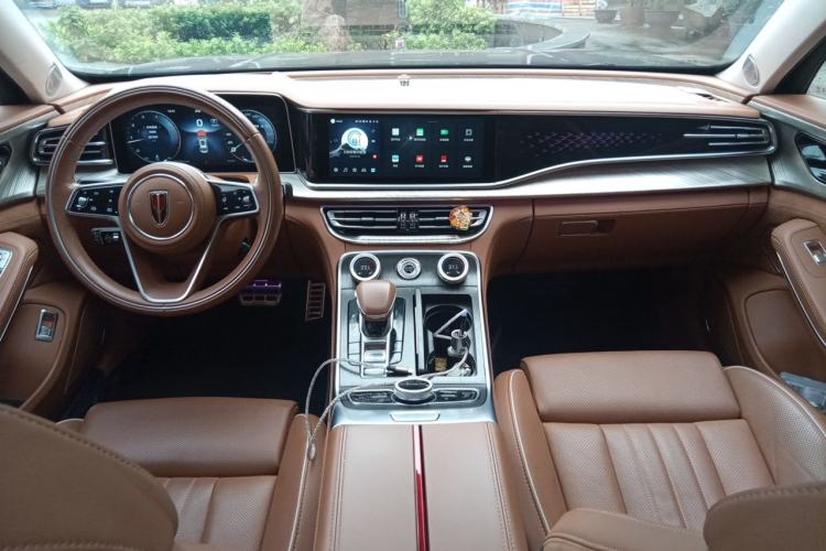 Used Hongqi H9 2022 3.0T Smart Connect Flagship Edition Center Console