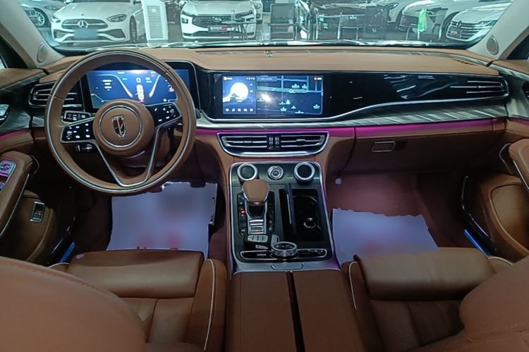 Used Hongqi H9 2022 2.0T Smart Connect Flagship Edition Center Console