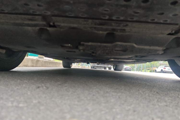 Used Hongqi H9 2022 2.0T Smart Connect Flagship Edition Chassis Front