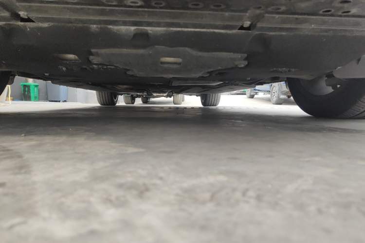 Used Hongqi H9 2022 2.0T Smart Connect Flagship Edition Chassis Front