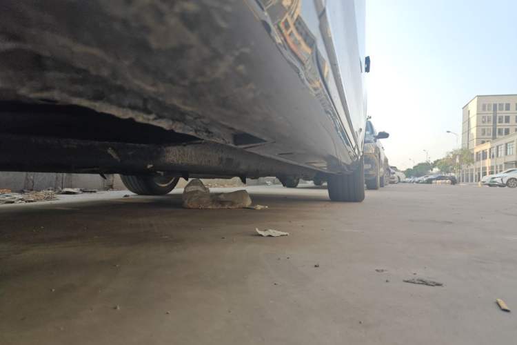 Used Hongqi H9 2022 2.0T Smart Connect Flagship Edition Chassis Front Left