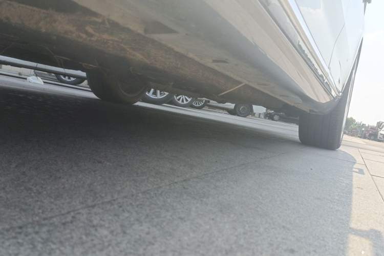 Used Hongqi H9 2022 2.0T Smart Connect Flagship Edition Chassis Front Left