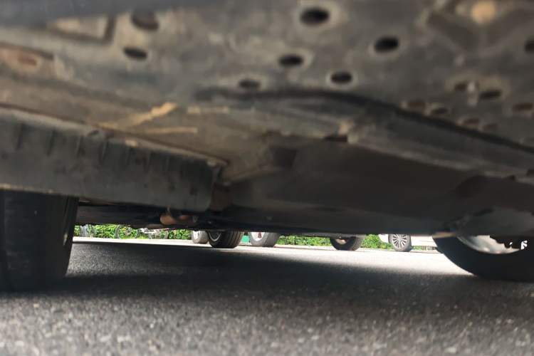 Used Hongqi H9 2022 2.0T Smart Connect Flagship Edition Chassis Front Right