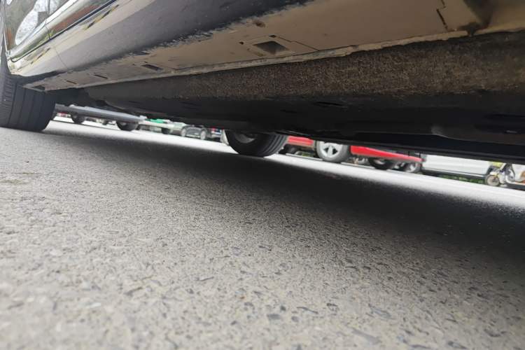 Used Hongqi H9 2022 2.0T Smart Connect Flagship Edition Chassis Front Right