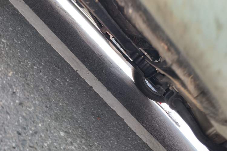 Used Hongqi H9 2022 2.0T Smart Connect Flagship Edition Chassis Front Right