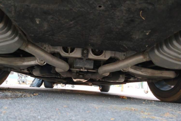 Used Hongqi H9 2022 2.0T Smart Connect Flagship Edition Chassis Rear