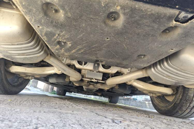 Used Hongqi H9 2022 2.0T Smart Connect Flagship Edition Chassis Rear
