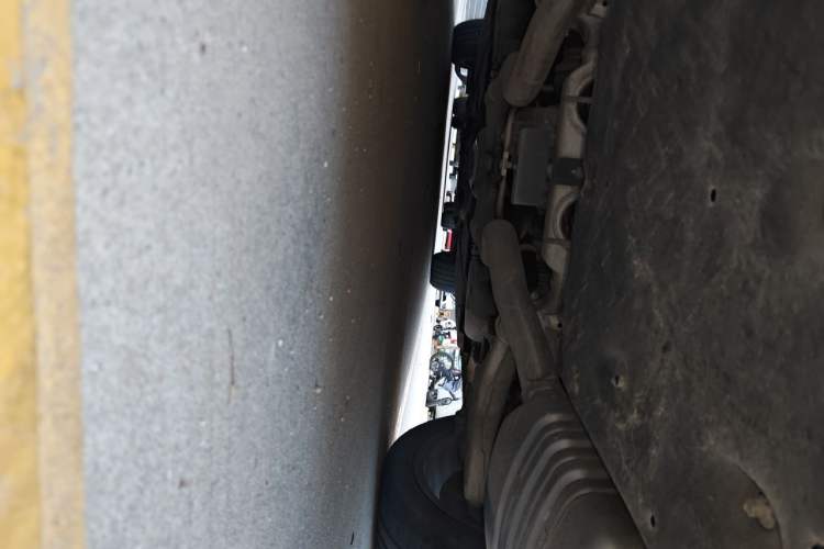 Used Hongqi H9 2022 2.0T Smart Connect Flagship Edition Chassis Rear
