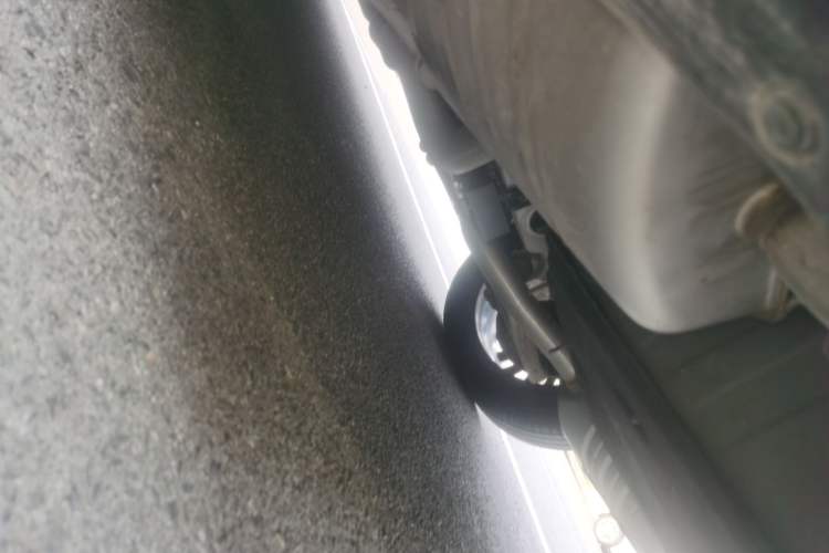 Used Hongqi H9 2022 2.0T Smart Connect Flagship Edition Chassis Rear Left