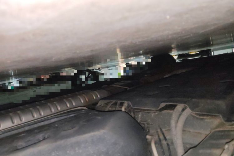 Used Hongqi H9 2022 2.0T Smart Connect Flagship Edition Chassis Rear Left