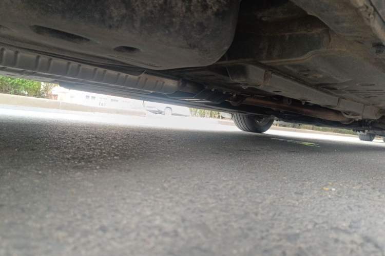 Used Hongqi H9 2022 2.0T Smart Connect Flagship Edition Chassis Rear Right