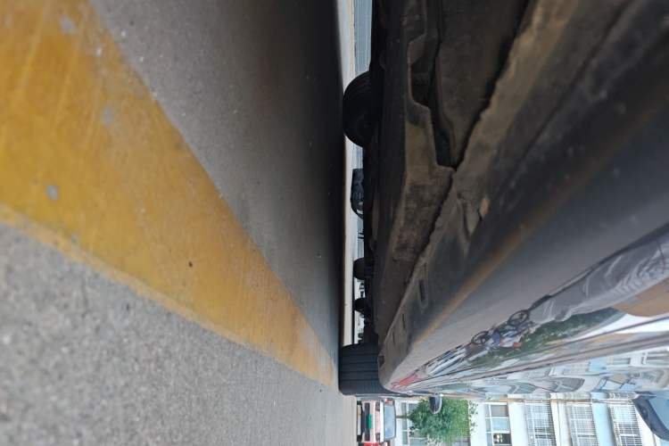 Used Hongqi H9 2022 2.0T Smart Connect Flagship Edition Chassis Rear Right