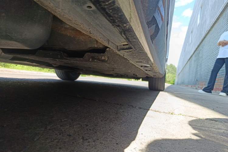 Used Hongqi H9 2022 2.0T Smart Connect Flagship Edition Chassis Rear Right