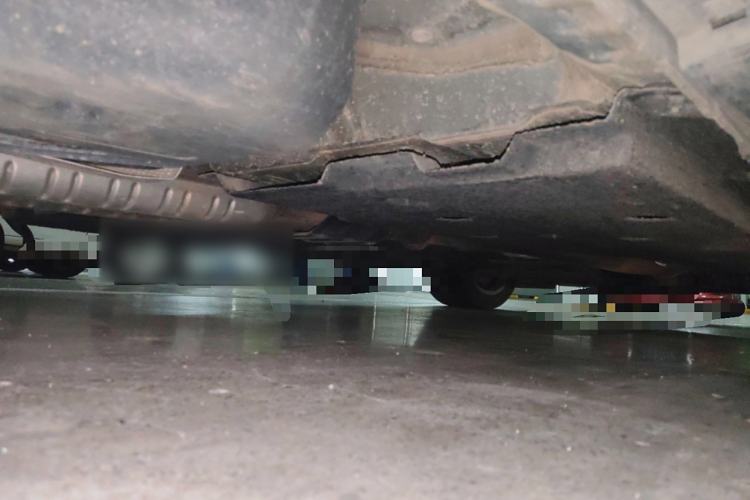 Used Hongqi H9 2022 2.0T Smart Connect Flagship Edition Chassis Rear Right