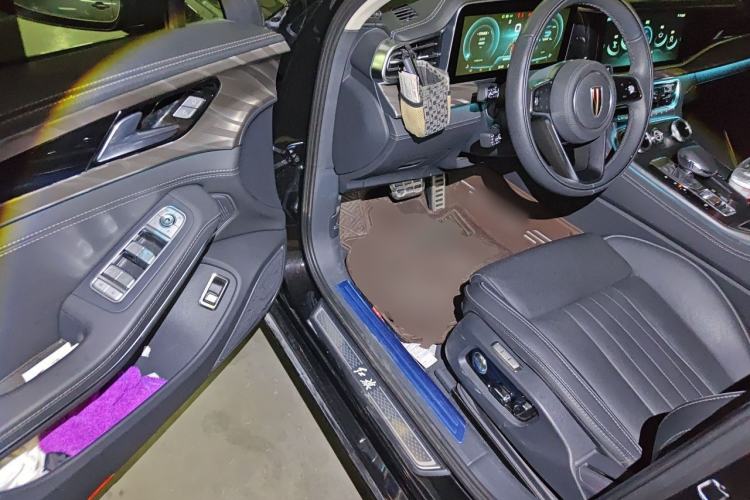 Used Hongqi H9 2022 2.0T Smart Connect Flagship Edition Driver Seat