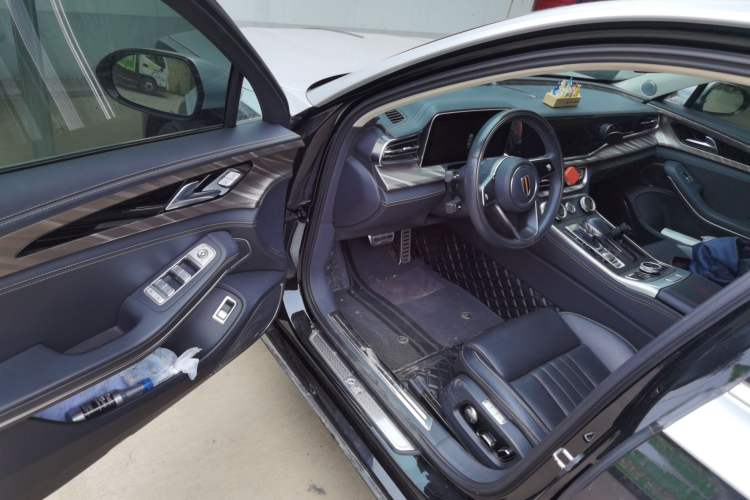 Used Hongqi H9 2022 2.0T Smart Connect Flagship Edition Driver Seat
