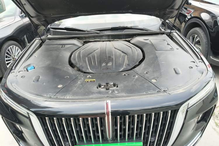 Used Hongqi H9 2022 2.0T Smart Connect Flagship Edition Engine Bay
