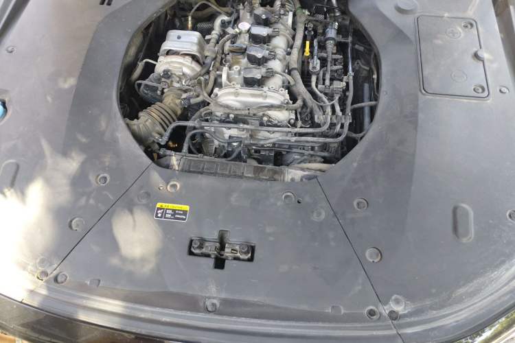 Used Hongqi H9 2022 2.0T Smart Connect Flagship Edition Engine Bay